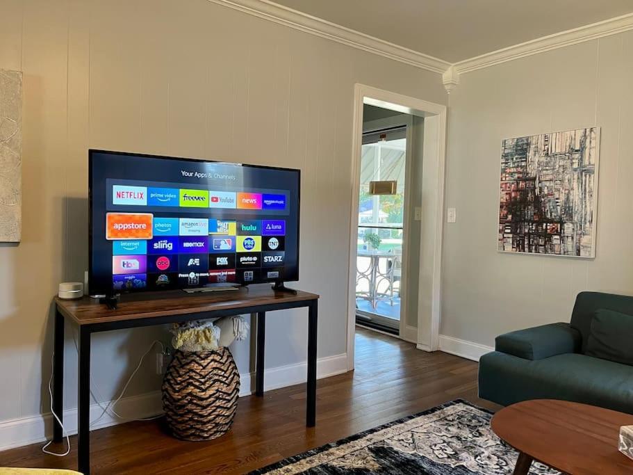 Peaceful Home In Downtown Huntsville With Nice Back Patio! מראה חיצוני תמונה