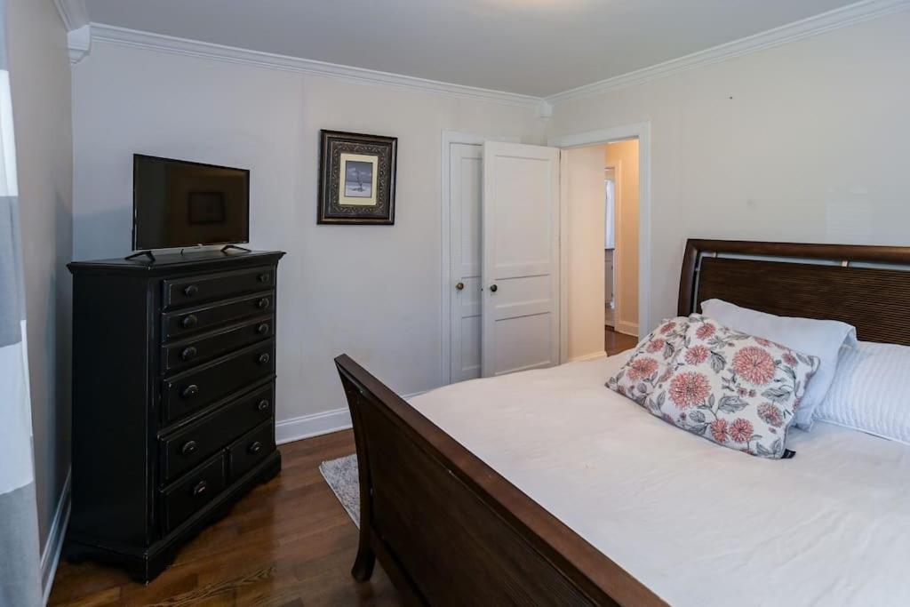 Peaceful Home In Downtown Huntsville With Nice Back Patio! מראה חיצוני תמונה